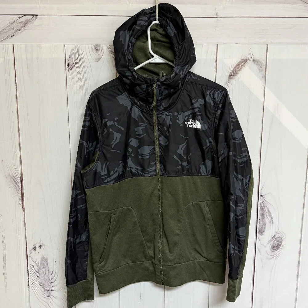 The North Face Train N Logo Full-Zip Hoodie Men’s‎ Medium Green/Black EUC